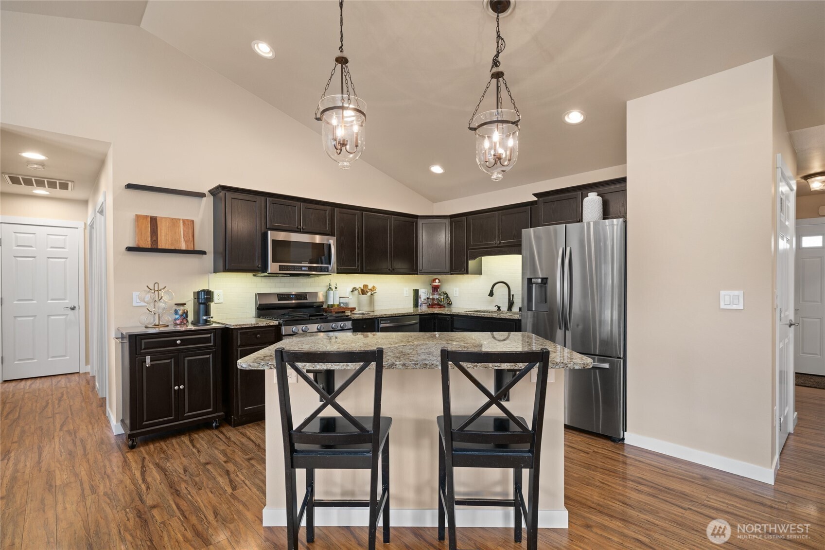 5383 Coastal Loop Property Photo 7