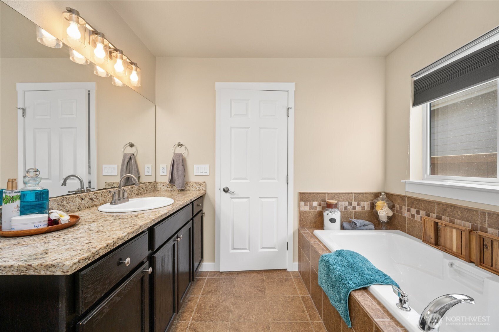 5383 Coastal Loop Property Photo 21