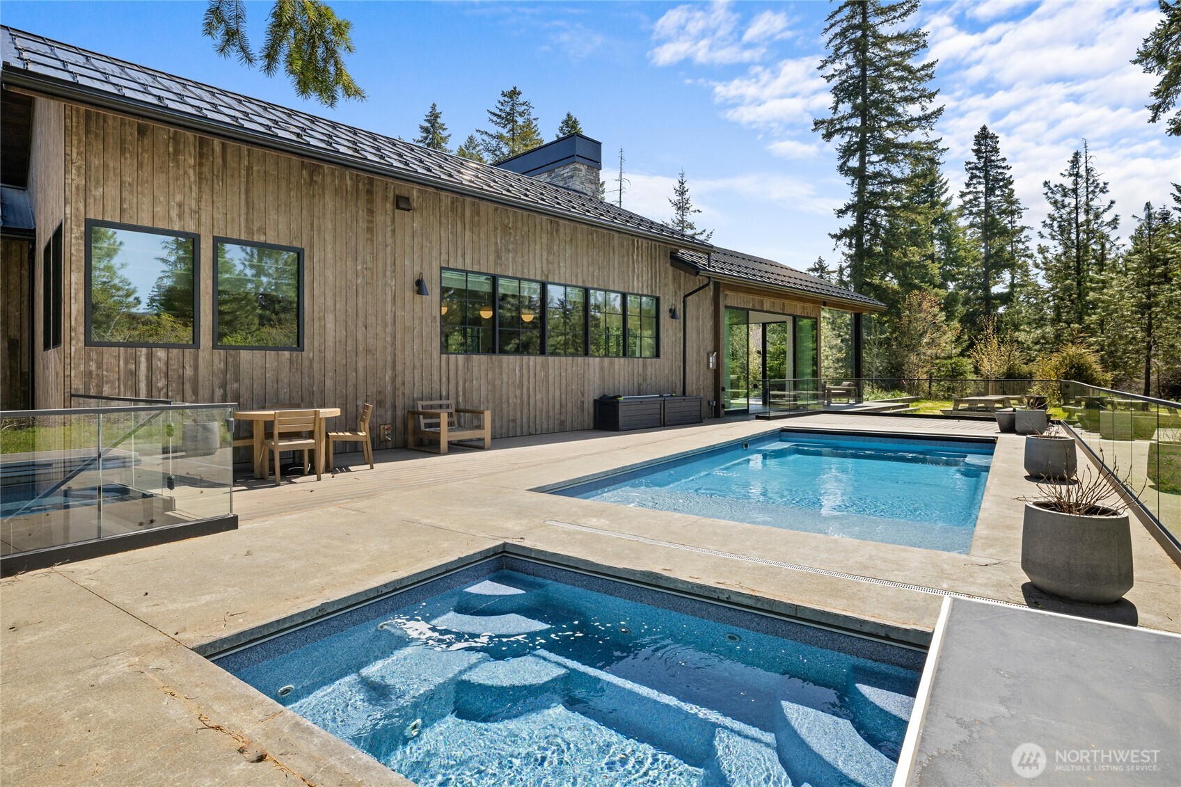 1501 Kokanee Loop Property Photo 32