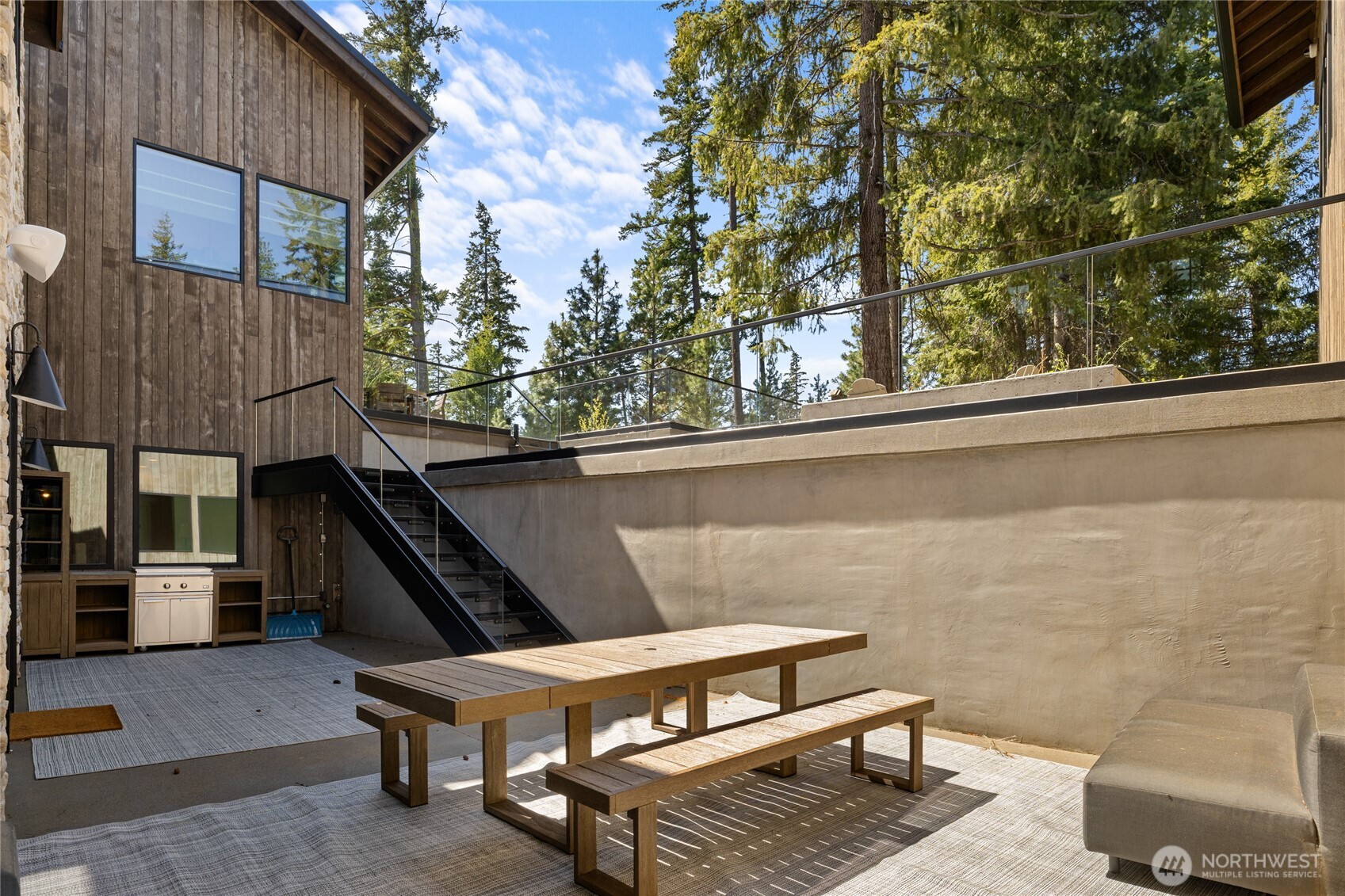 1501 Kokanee Loop Property Photo 35