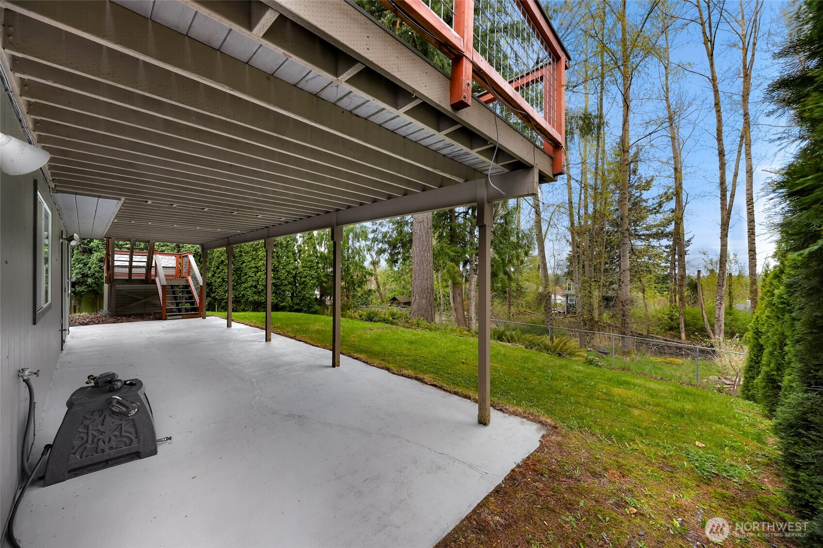 1356 Welling Rd Property Photo 4
