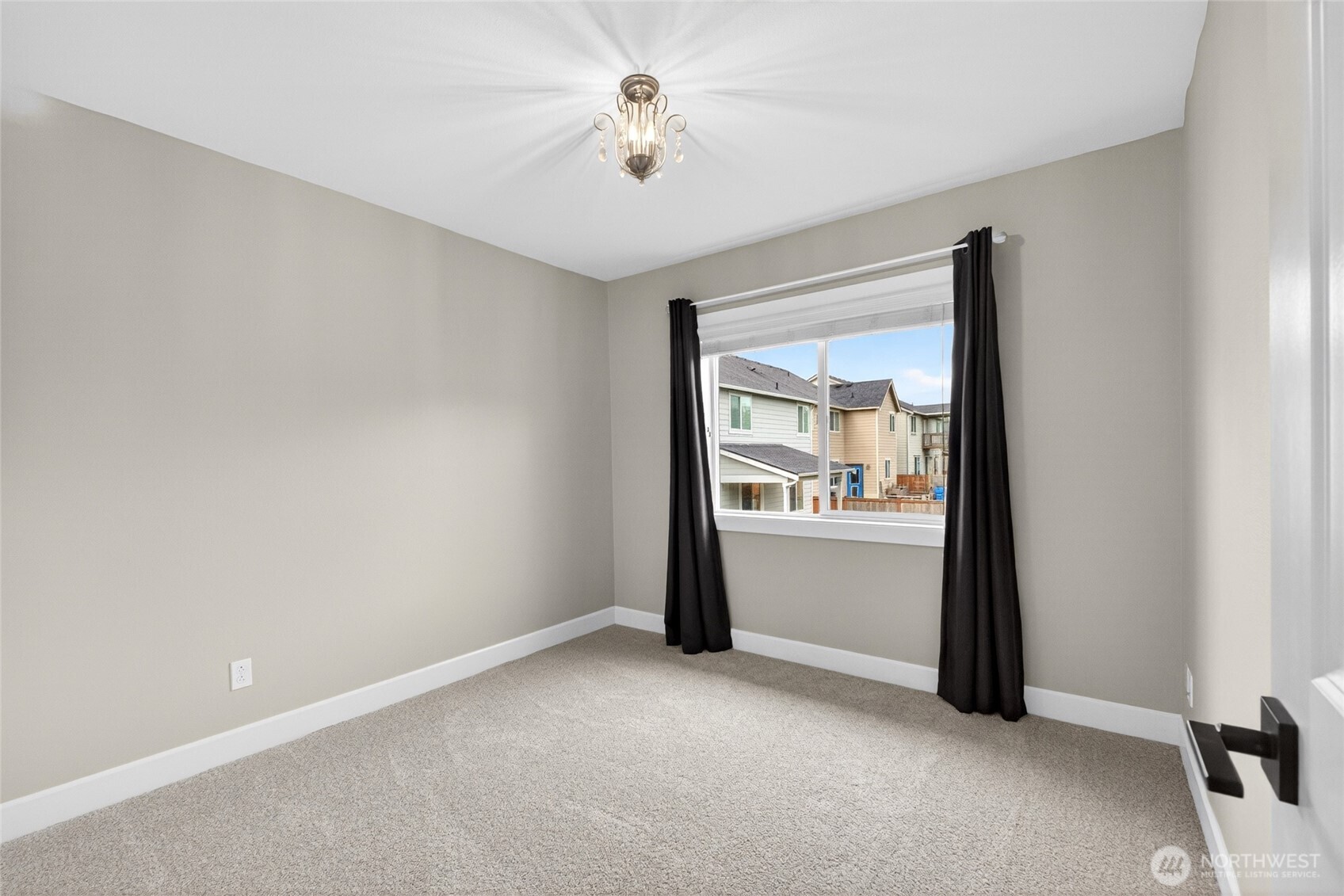 14207 Overlook Drive Property Photo 23