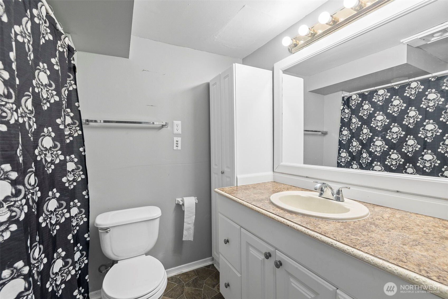 934 N 100th Street Property Photo 17
