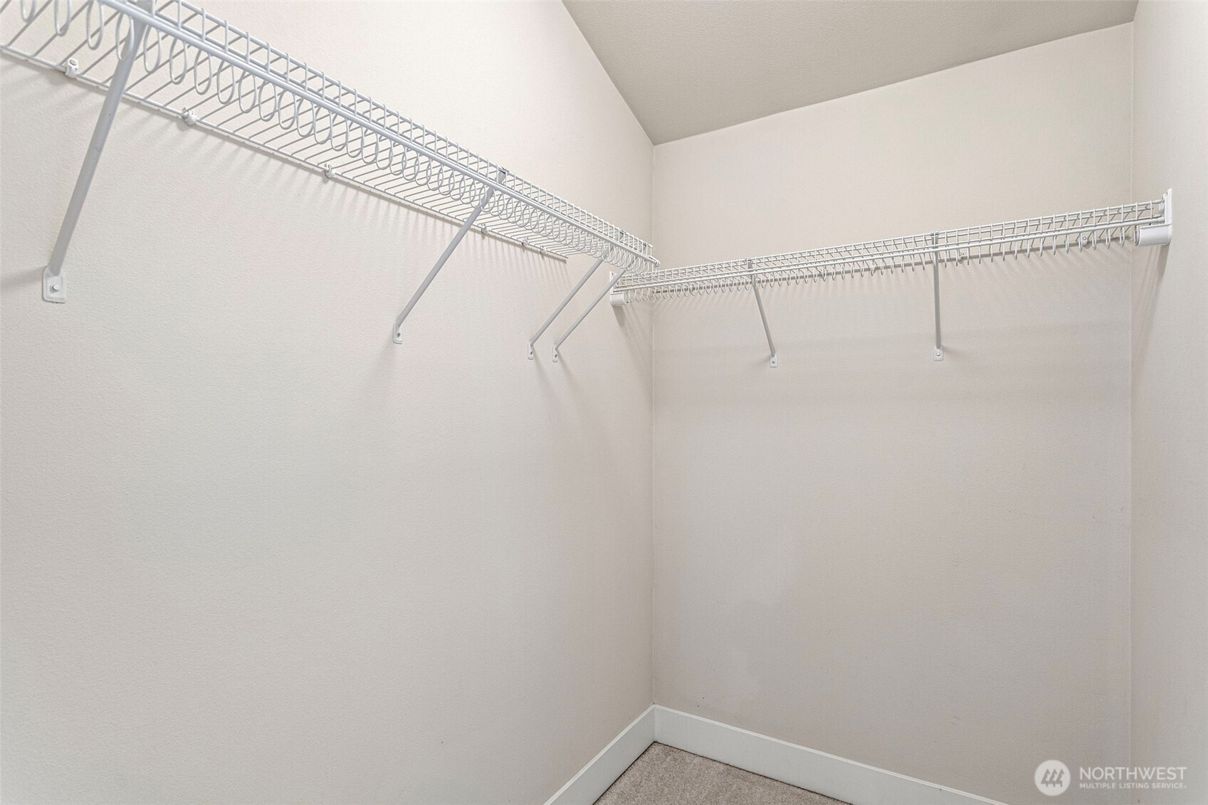 9501 Interlake Avenue Property Photo 21