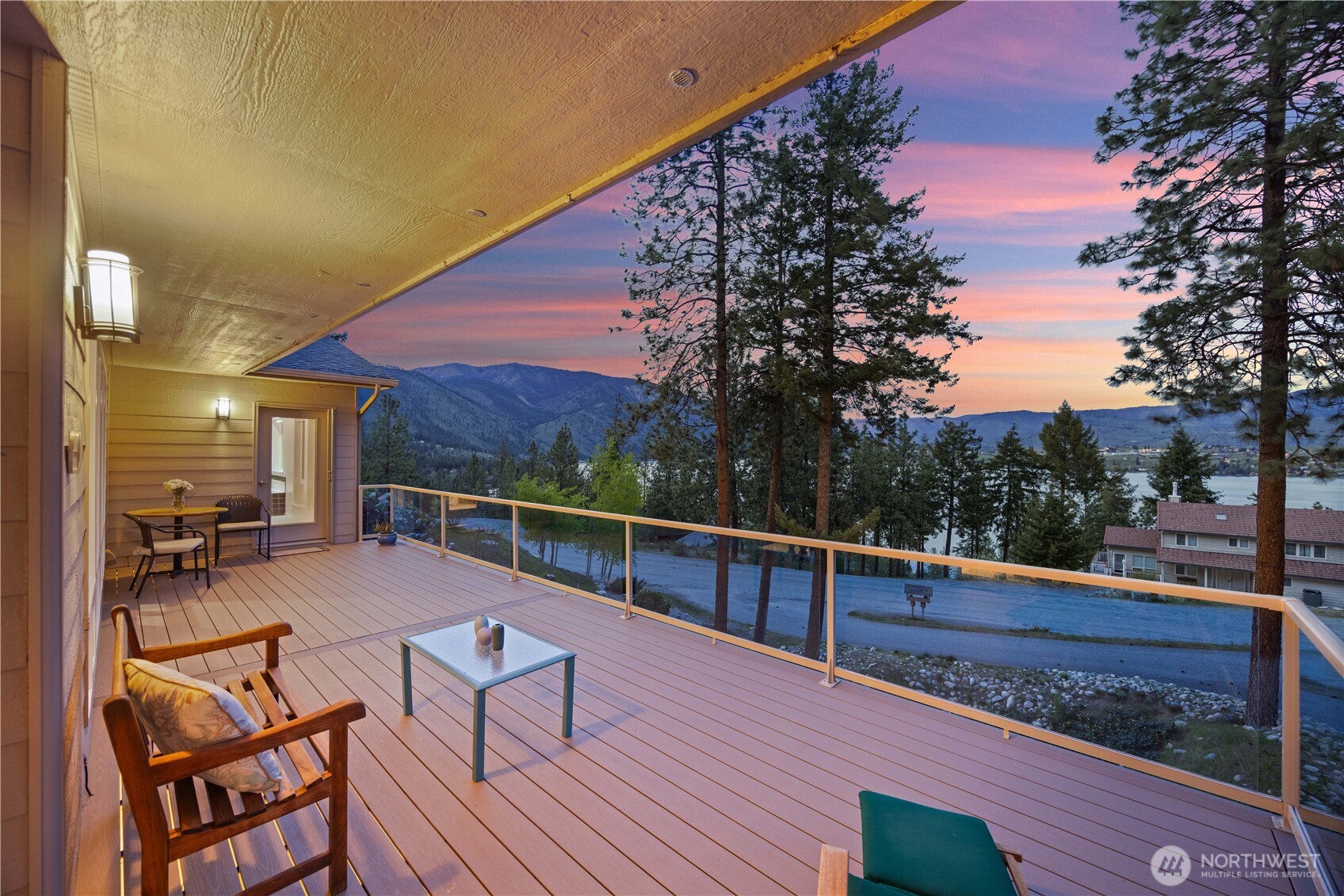 7379 Ridgeview Drive Property Photo 14