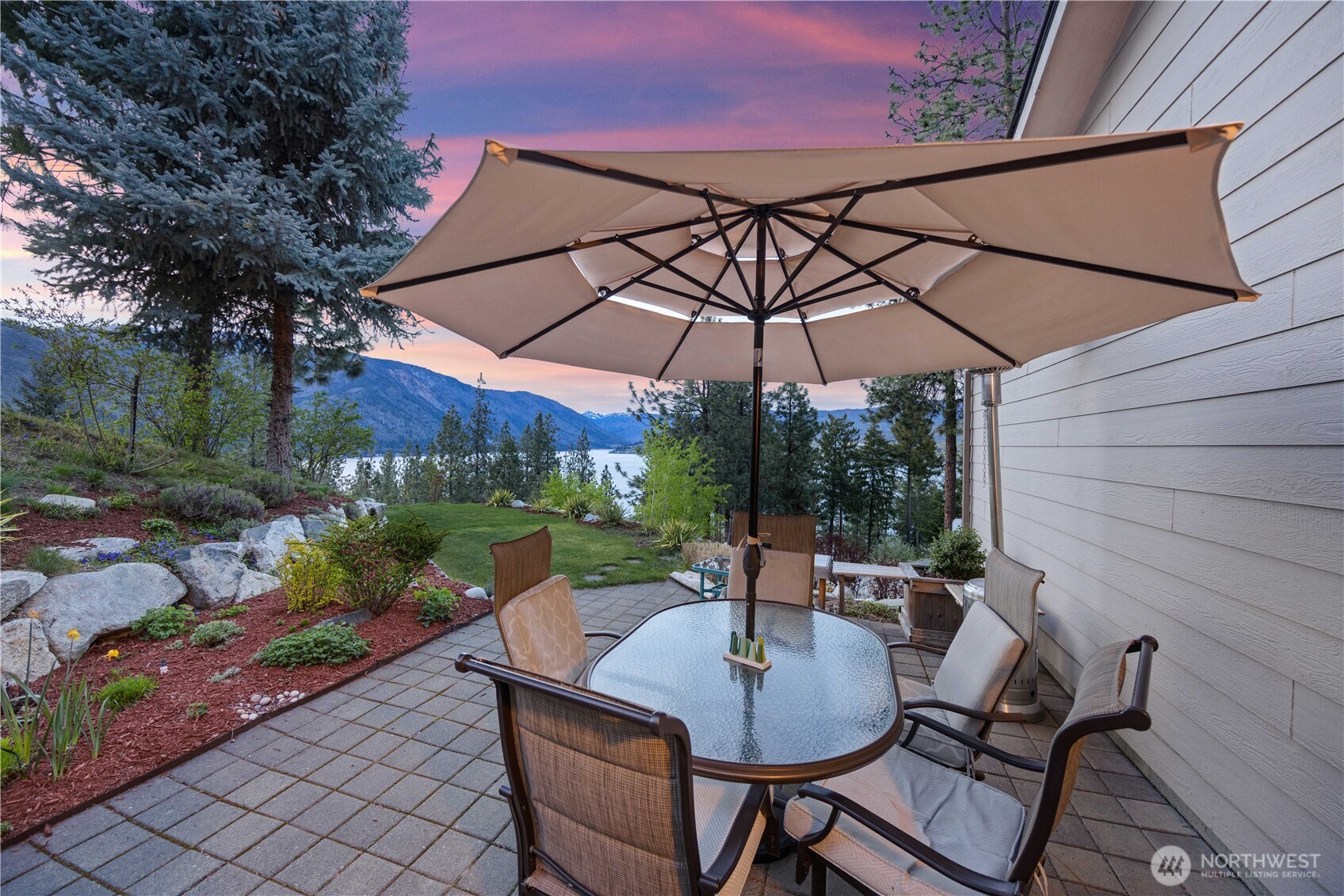 7379 Ridgeview Drive Property Photo 28