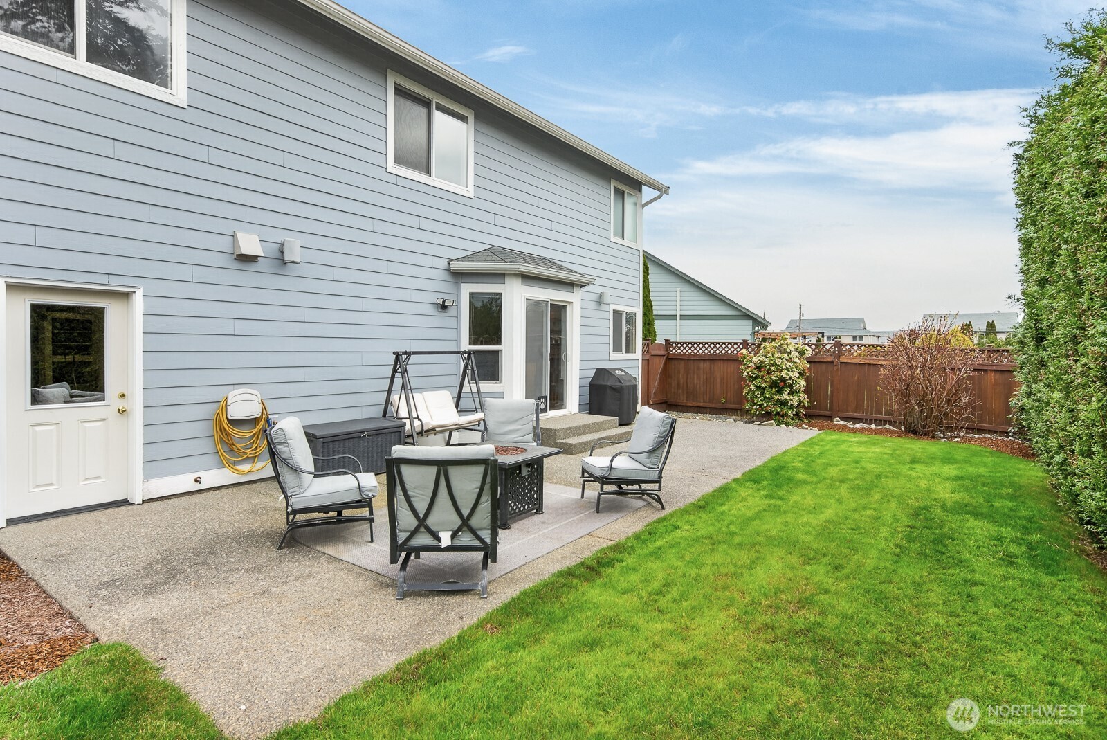 2215 37th Court Property Photo 31
