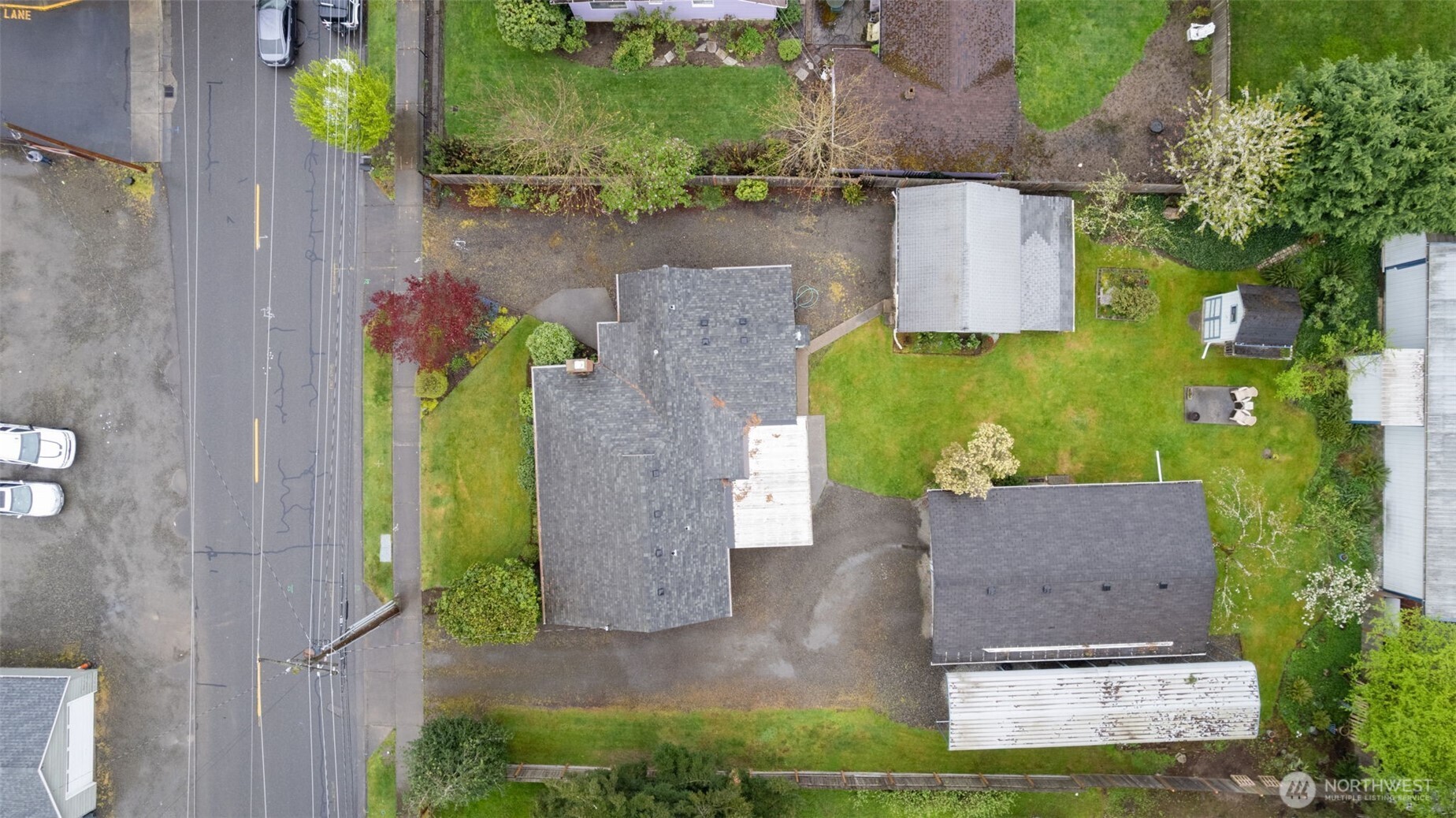 15120 Elm Street Property Photo 3