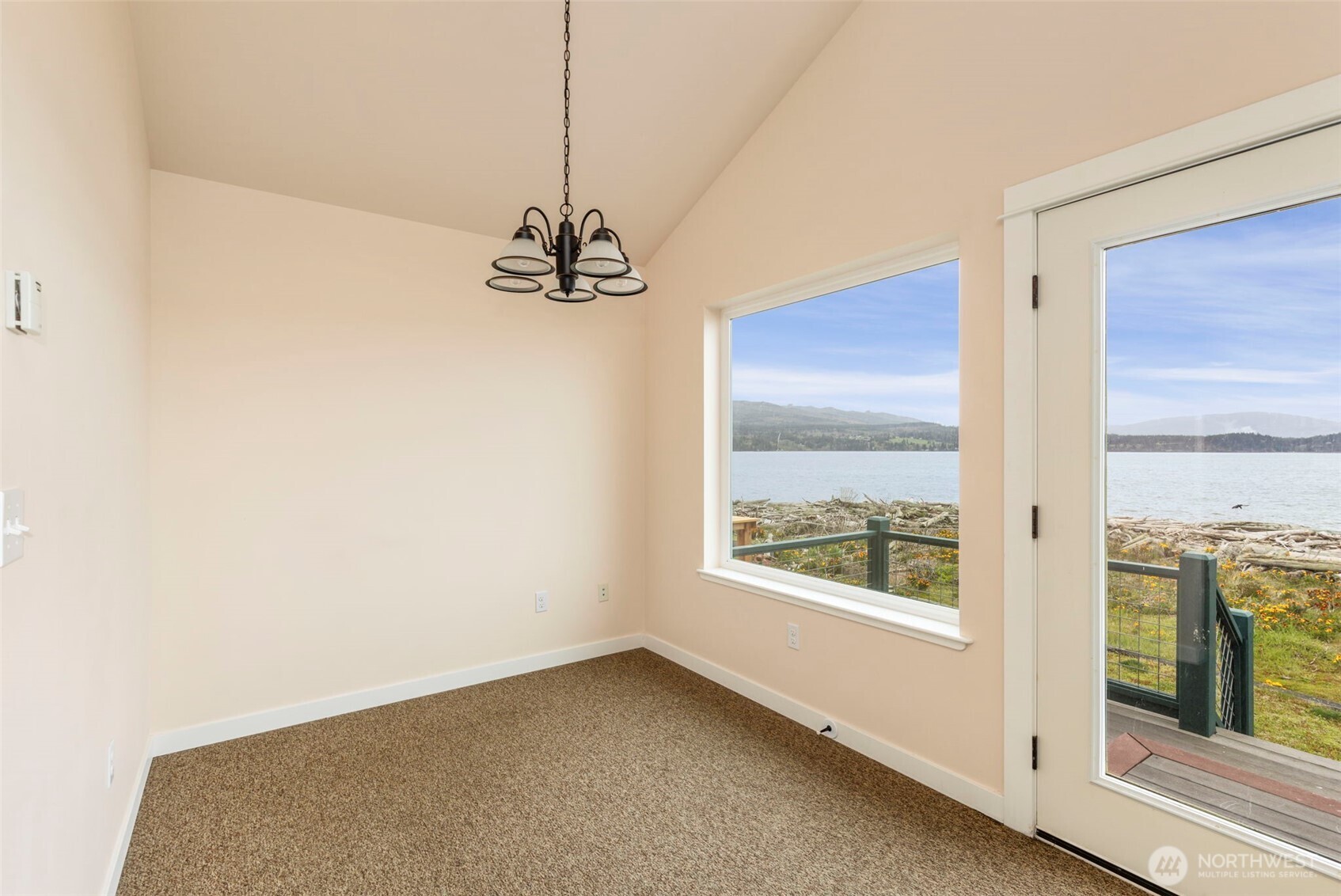 840 Beckett Point Road Property Photo 11