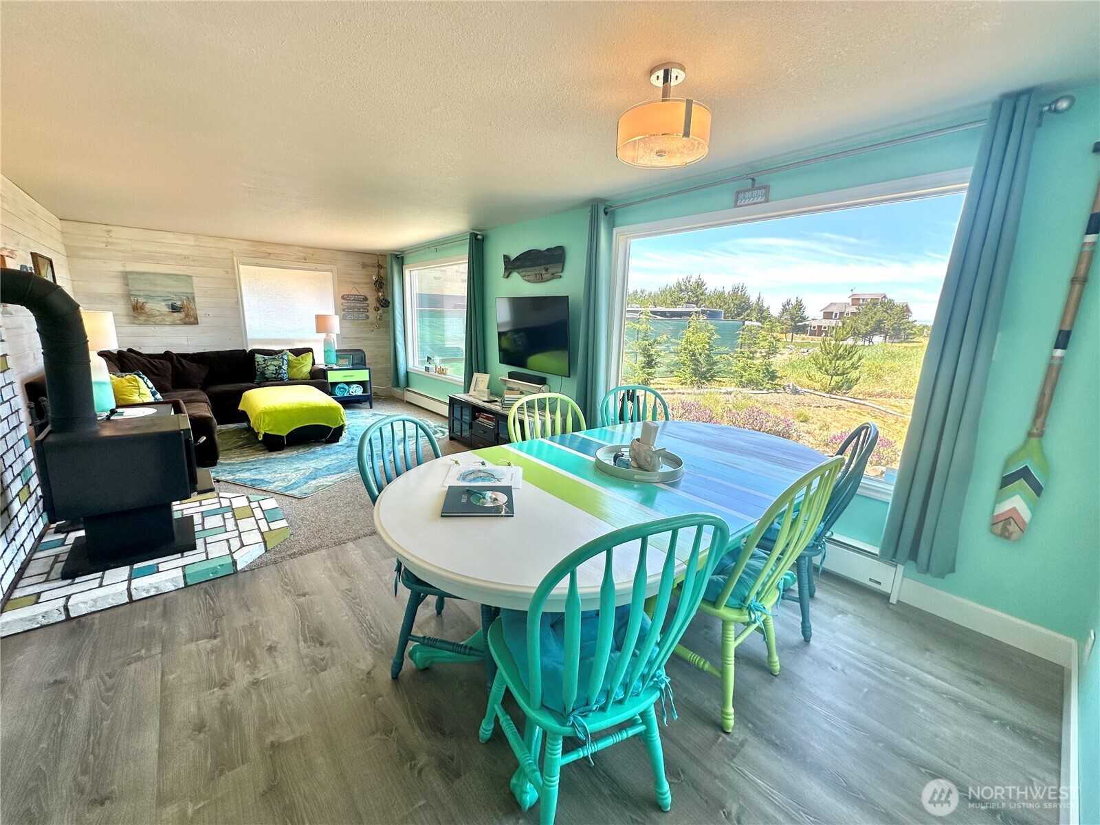 15217 Pacific Way Property Photo 5
