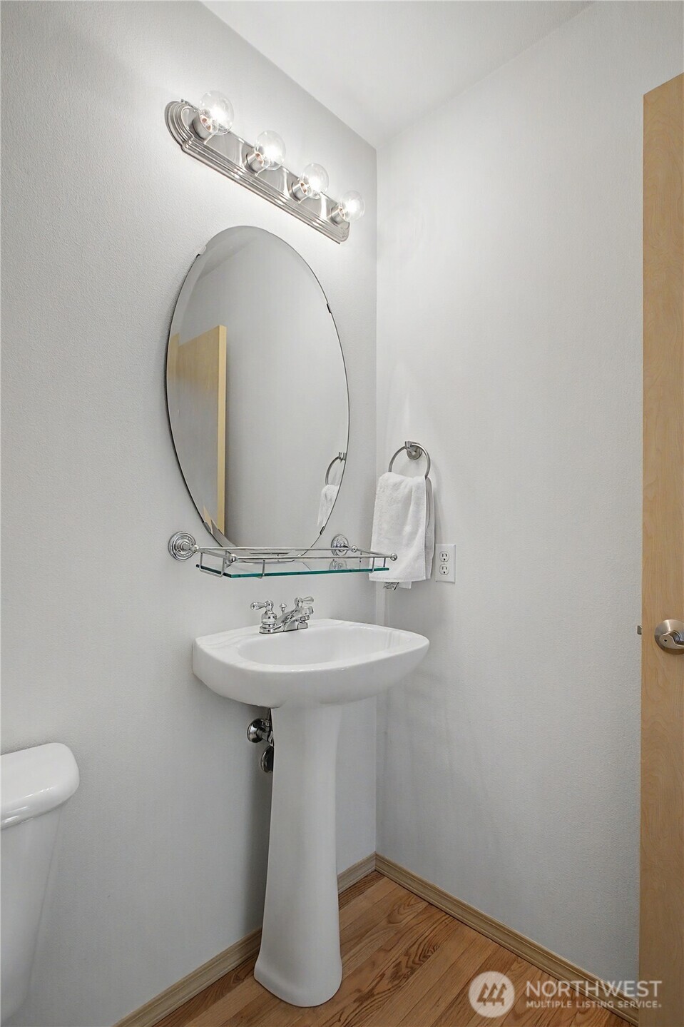 1242 Griggs Street Property Photo 14