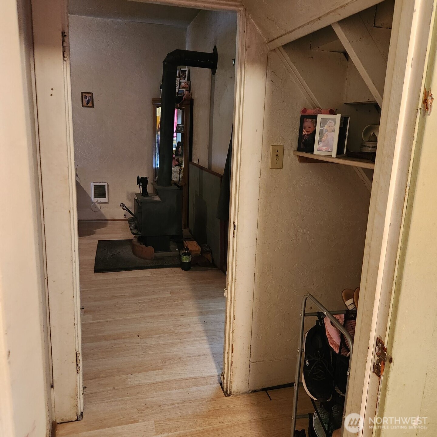 252 4th Street Property Photo 4