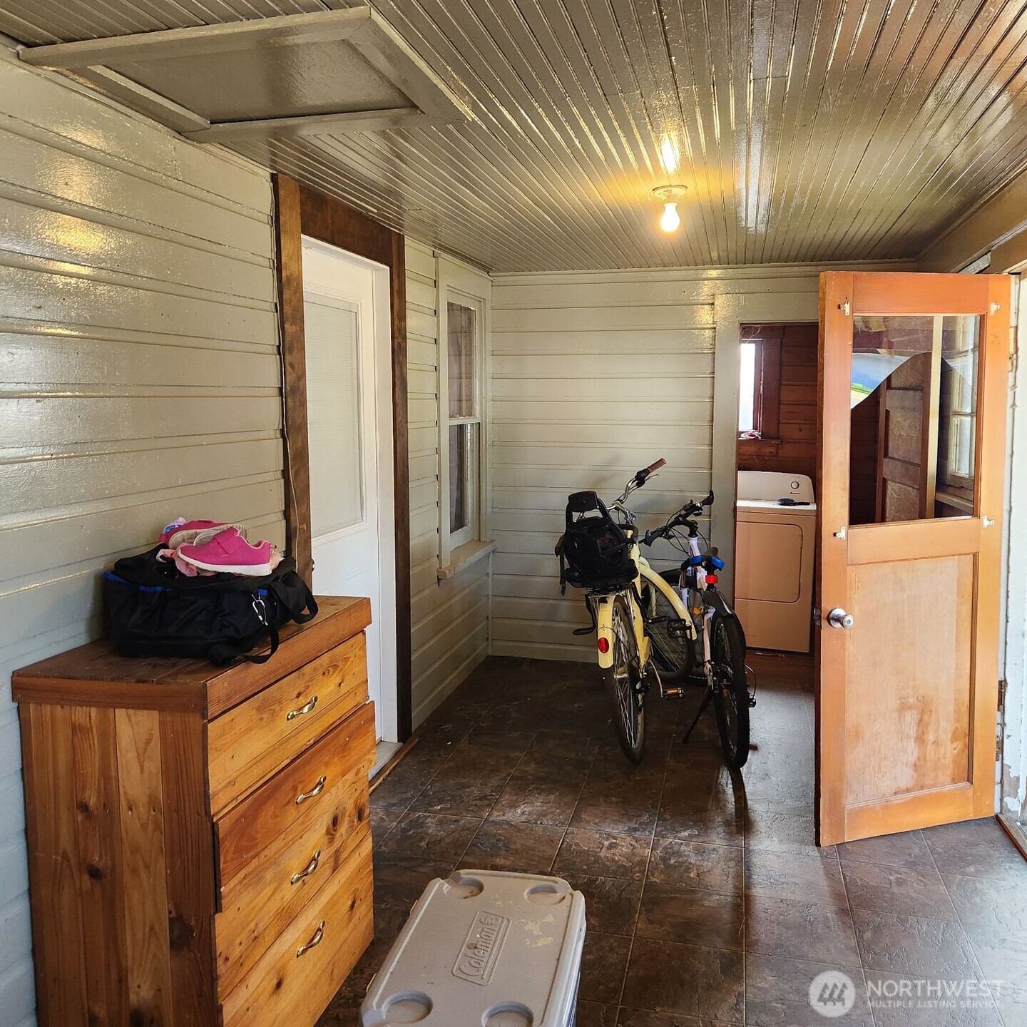 252 4th Street Property Photo 12