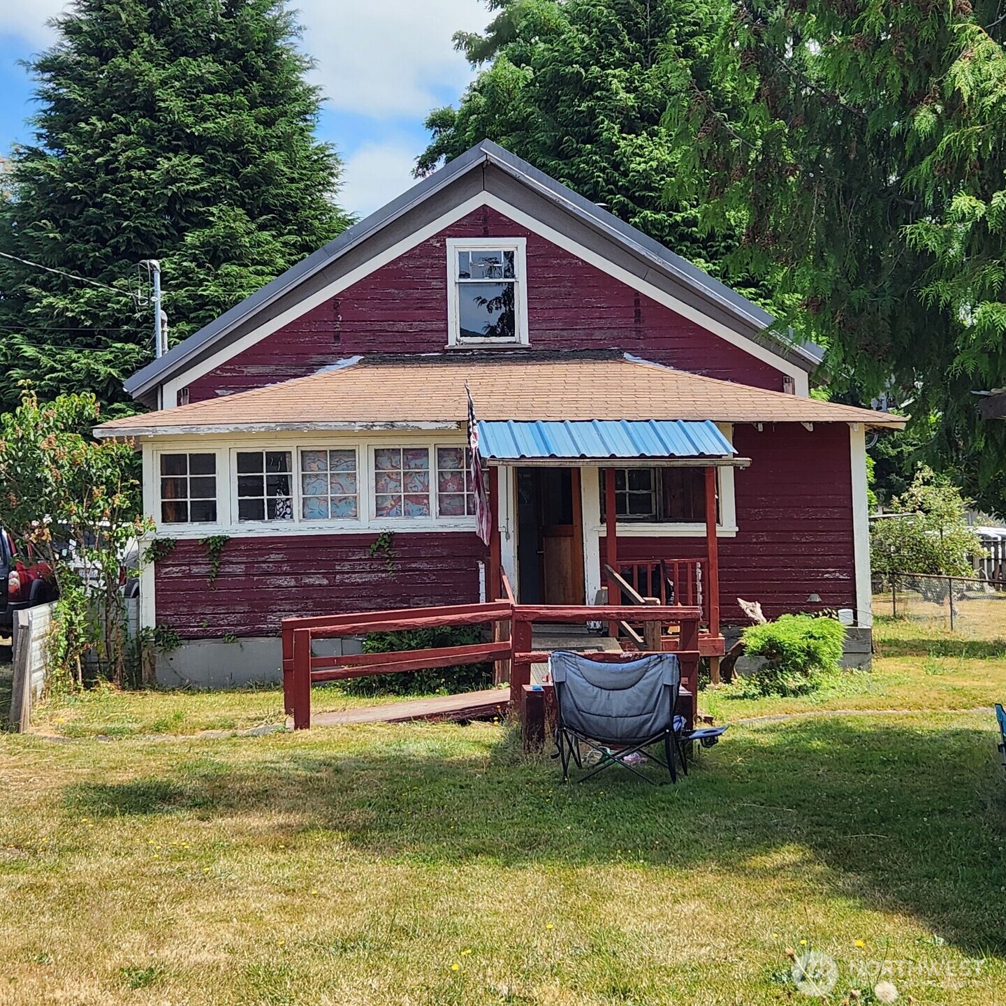 252 4th Street Property Photo 16