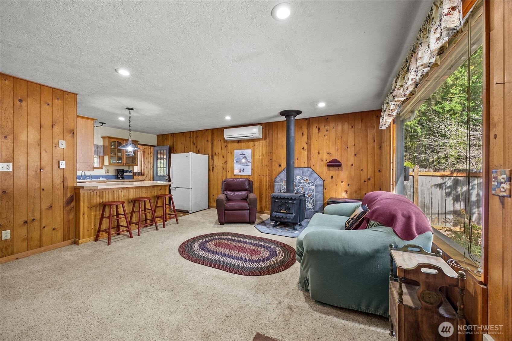 233 Mountain View Drive Property Photo 5