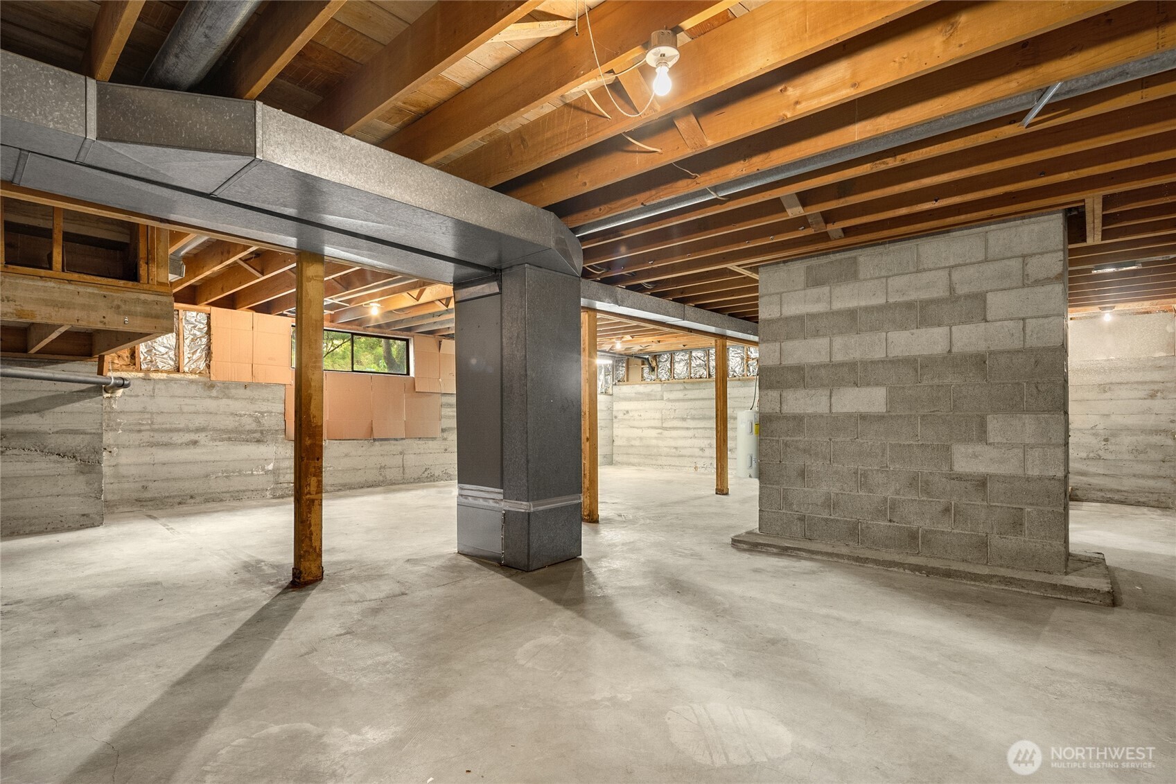 12511 37th Avenue Property Photo 29