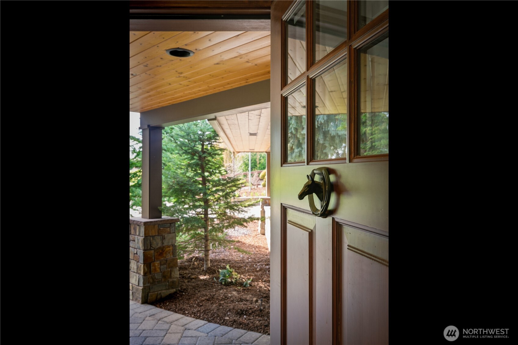 160 Horseshoe Lane Property Photo 3