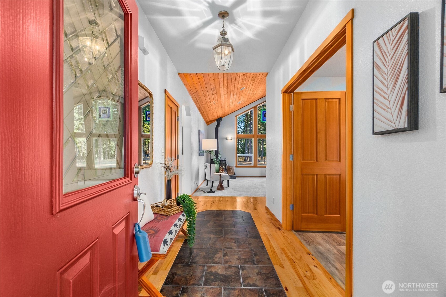 14723 Mcintosh Lane Property Photo 4