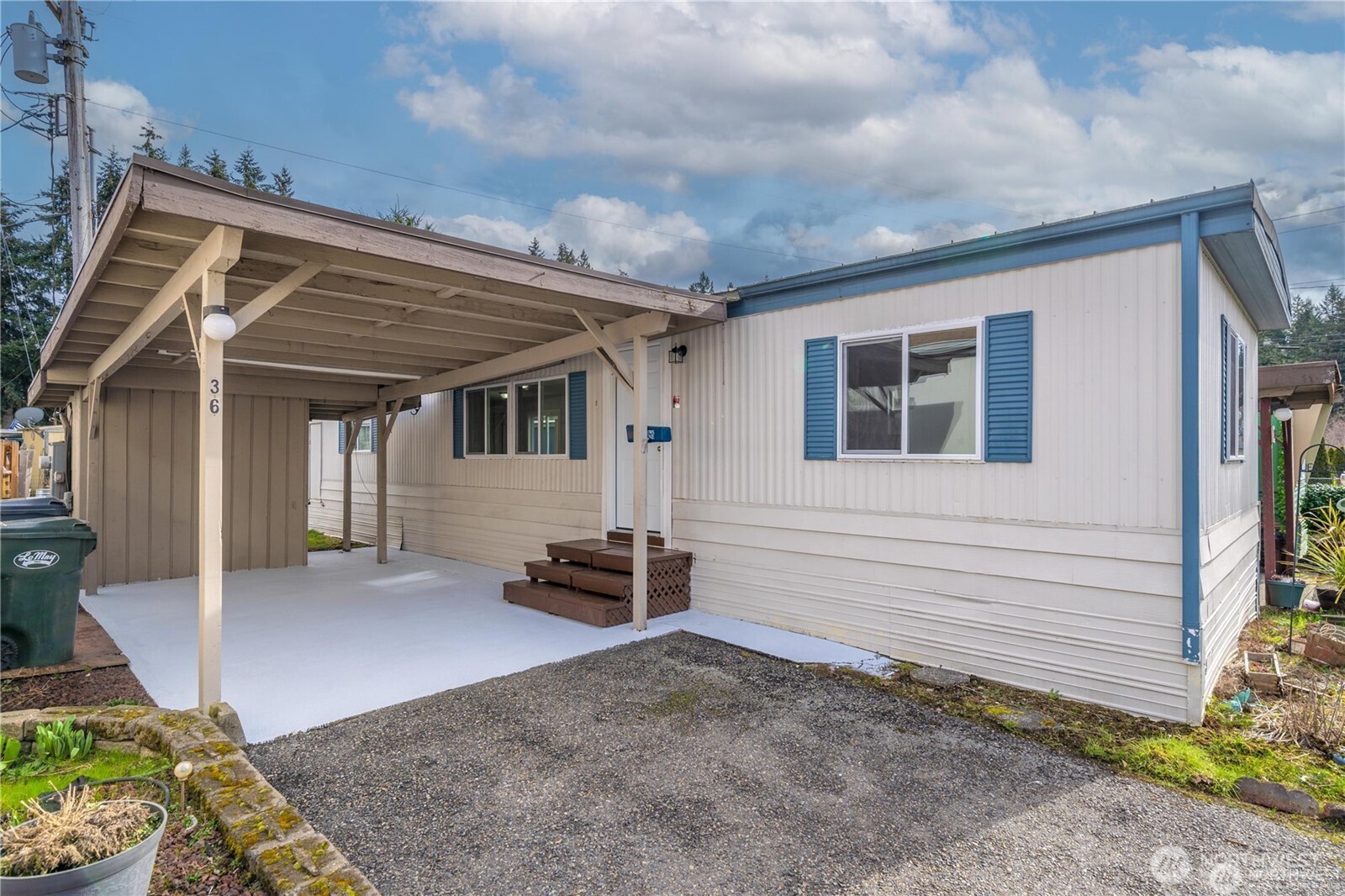 17103 Spanaway Loop Road 36 Property Photo 1