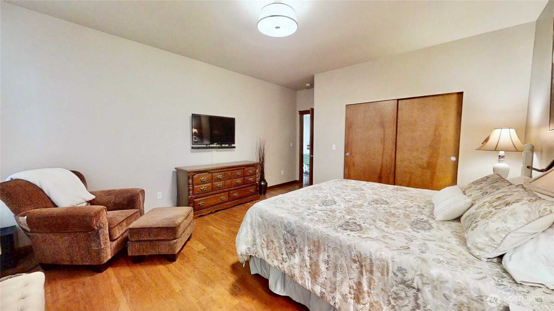 4709 Stonegate Street Property Photo 13