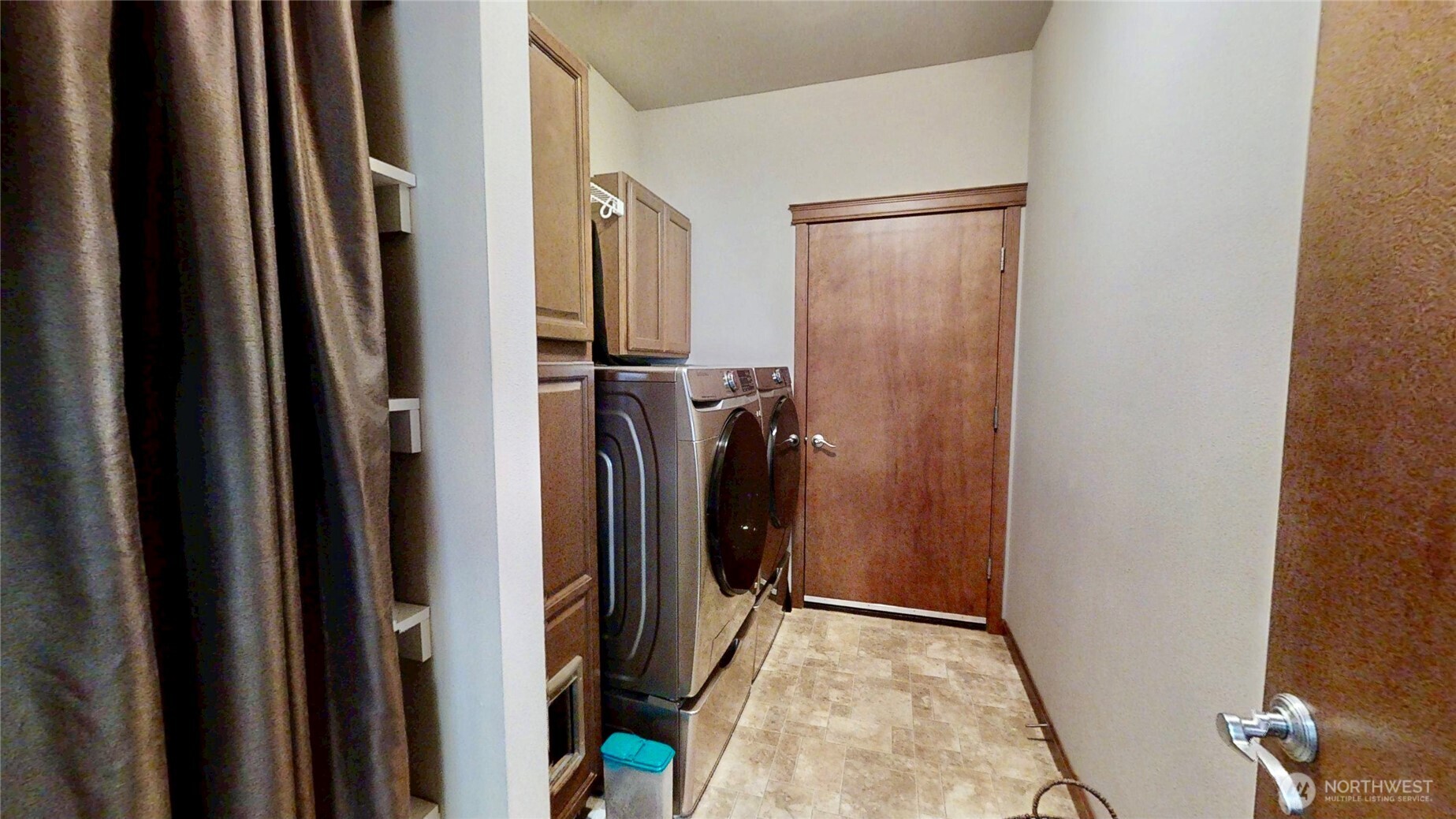 4709 Stonegate Street Property Photo 15