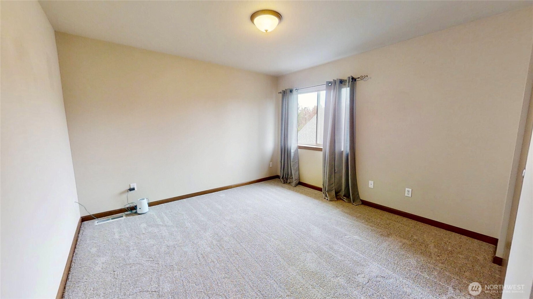 4709 Stonegate Street Property Photo 23