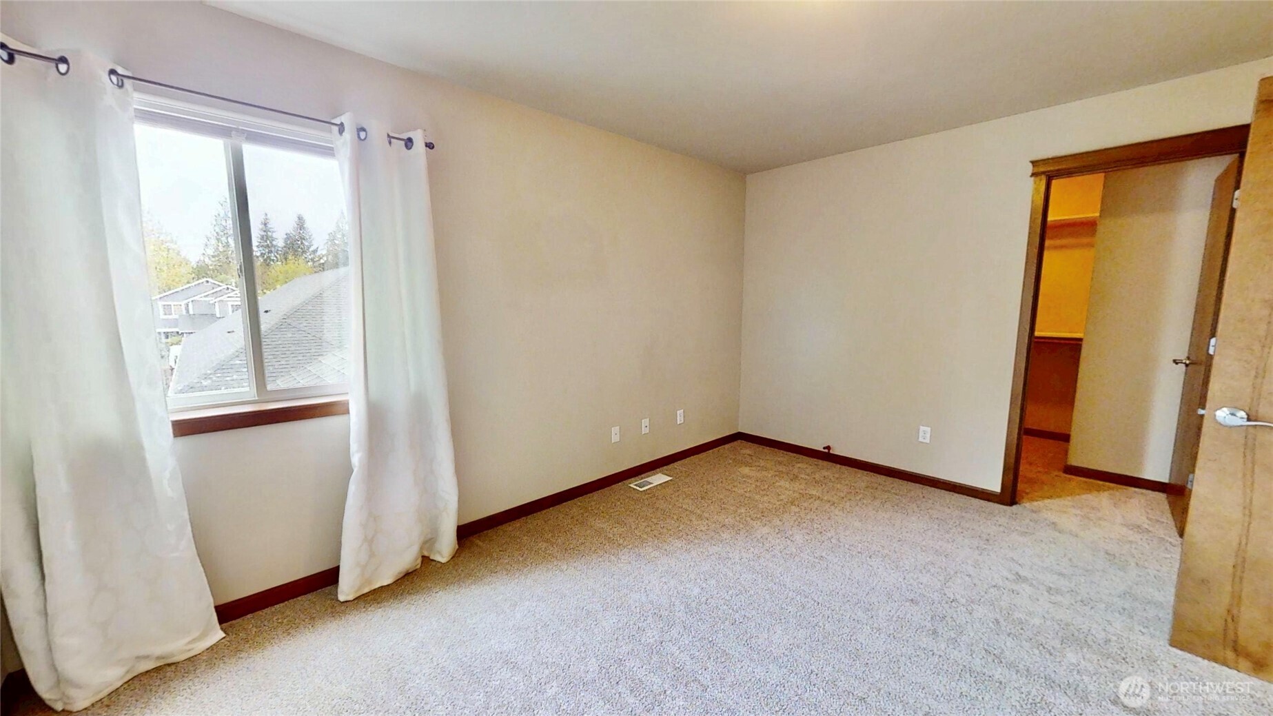 4709 Stonegate Street Property Photo 26