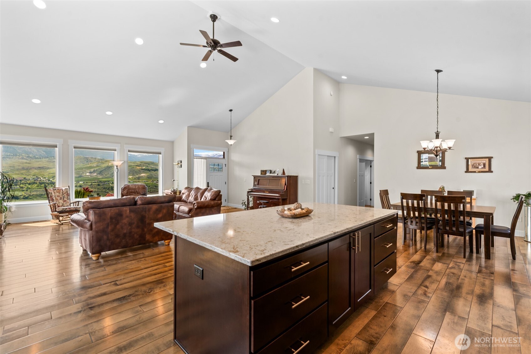 2741 Se Falcon View Drive Property Photo 15