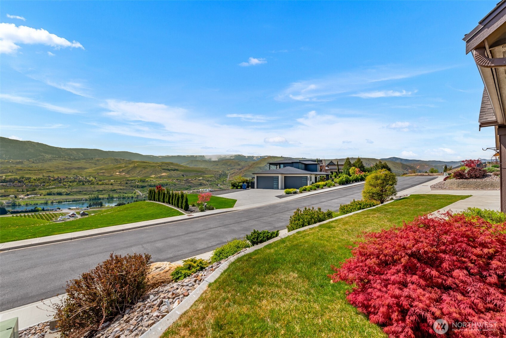 2741 Se Falcon View Drive Property Photo 39
