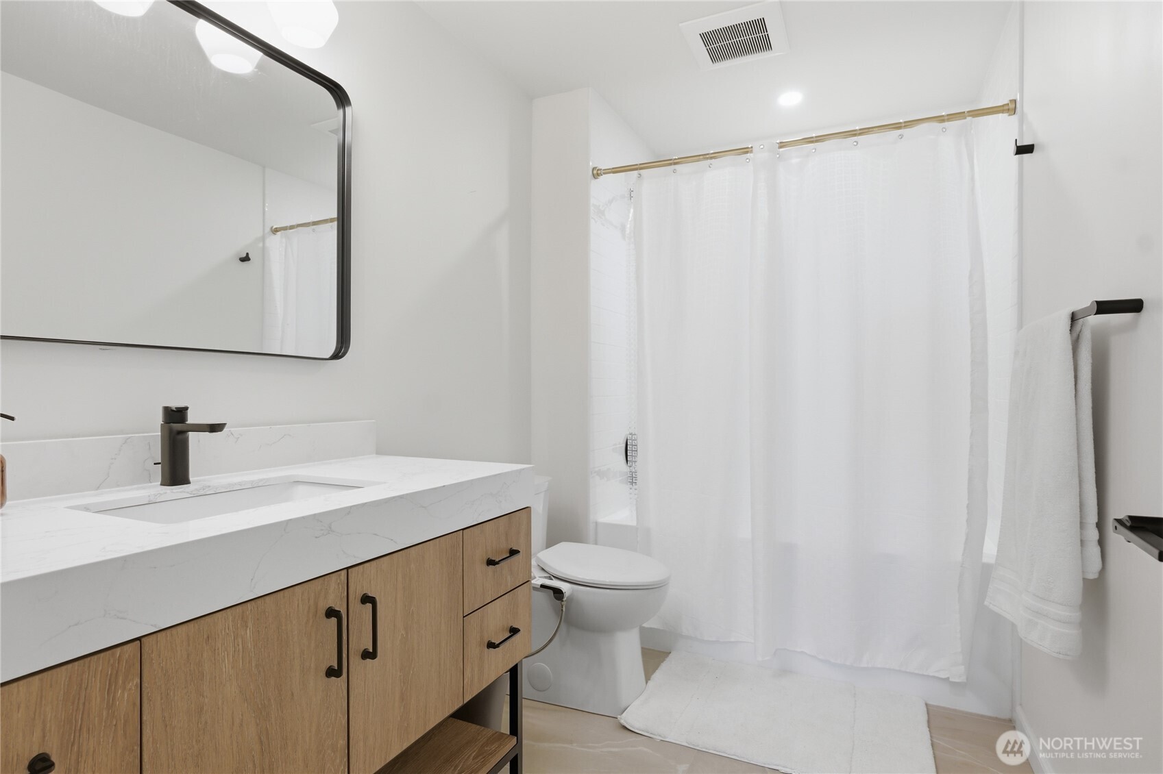 18174 Brittany Drive Property Photo 28