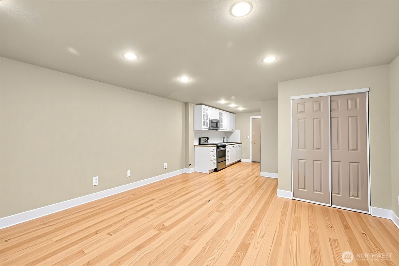 2939 76th Avenue 41b Property Photo 6