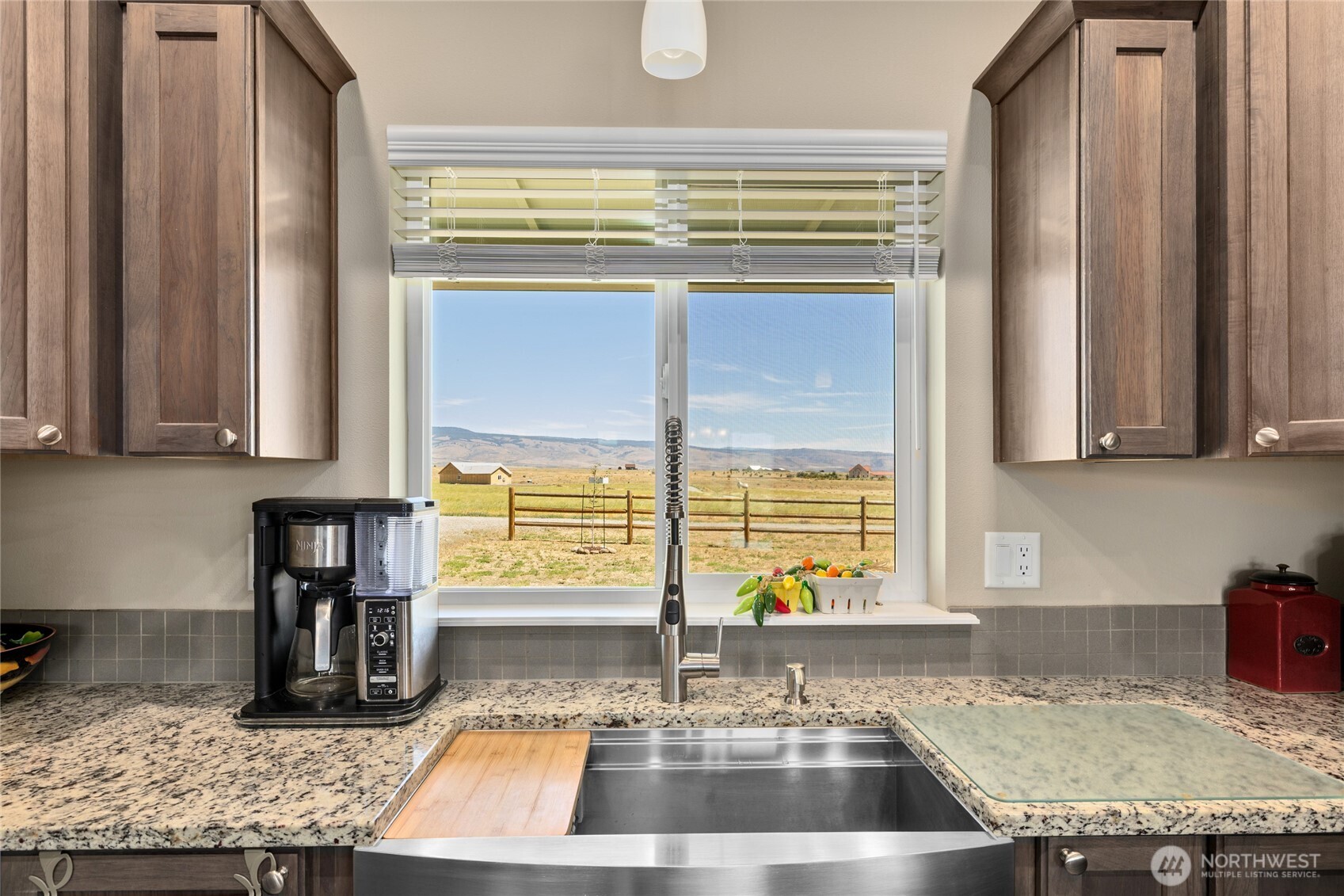 1561 Bitterbrush Drive Property Photo 25