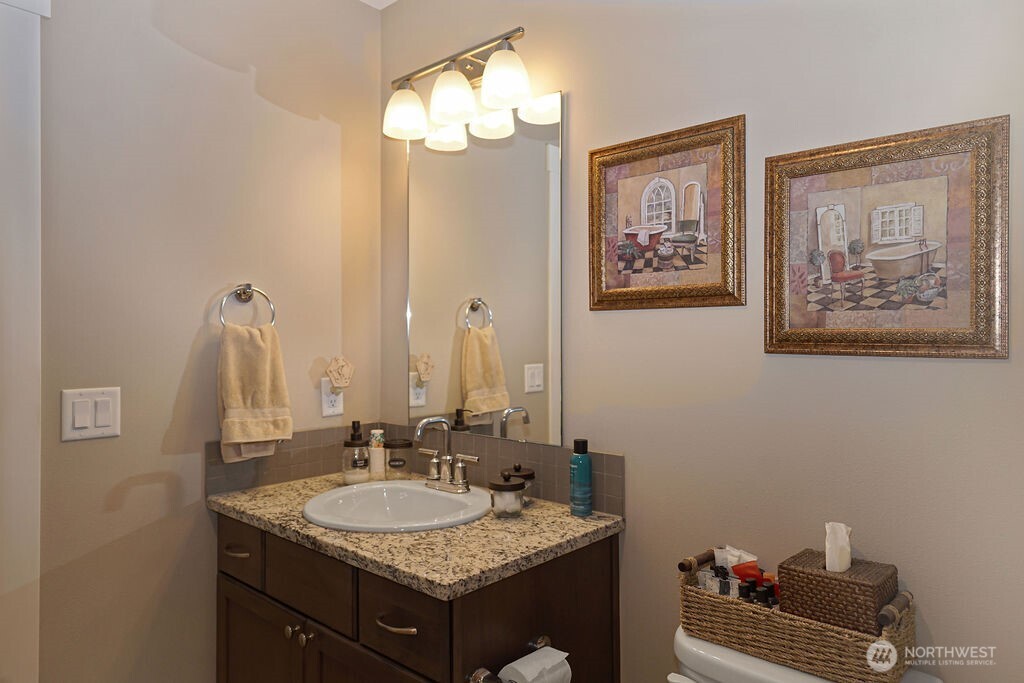 1561 Bitterbrush Drive Property Photo 32