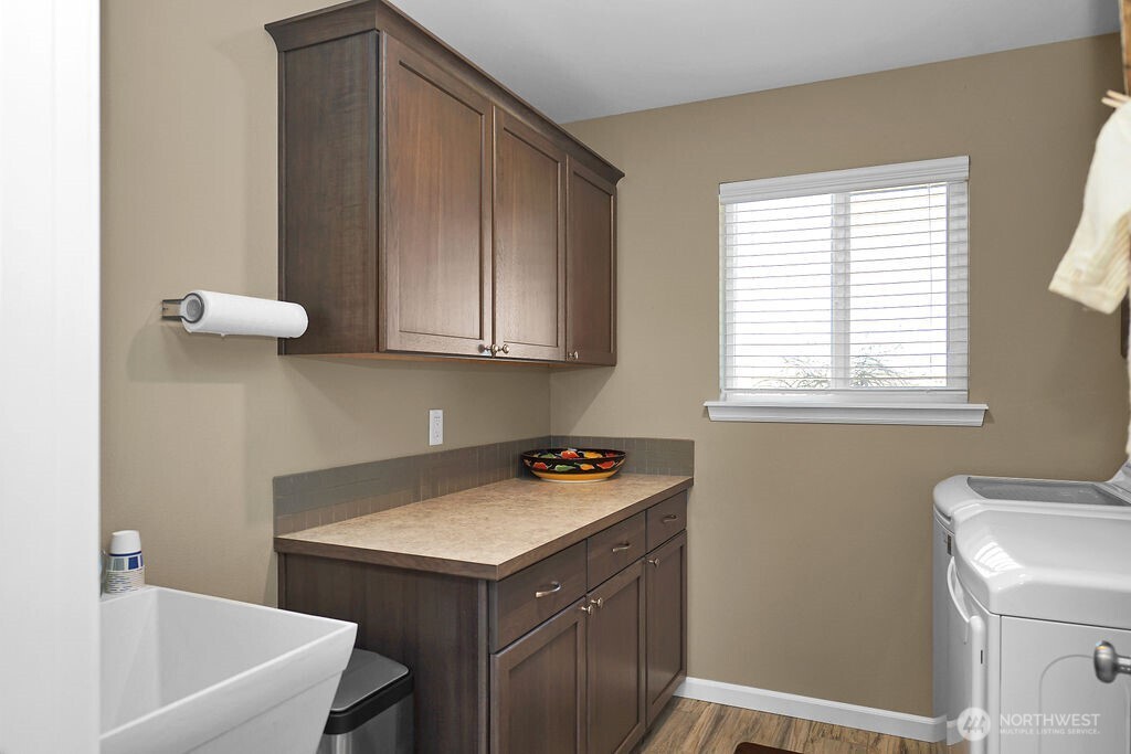 1561 Bitterbrush Drive Property Photo 34