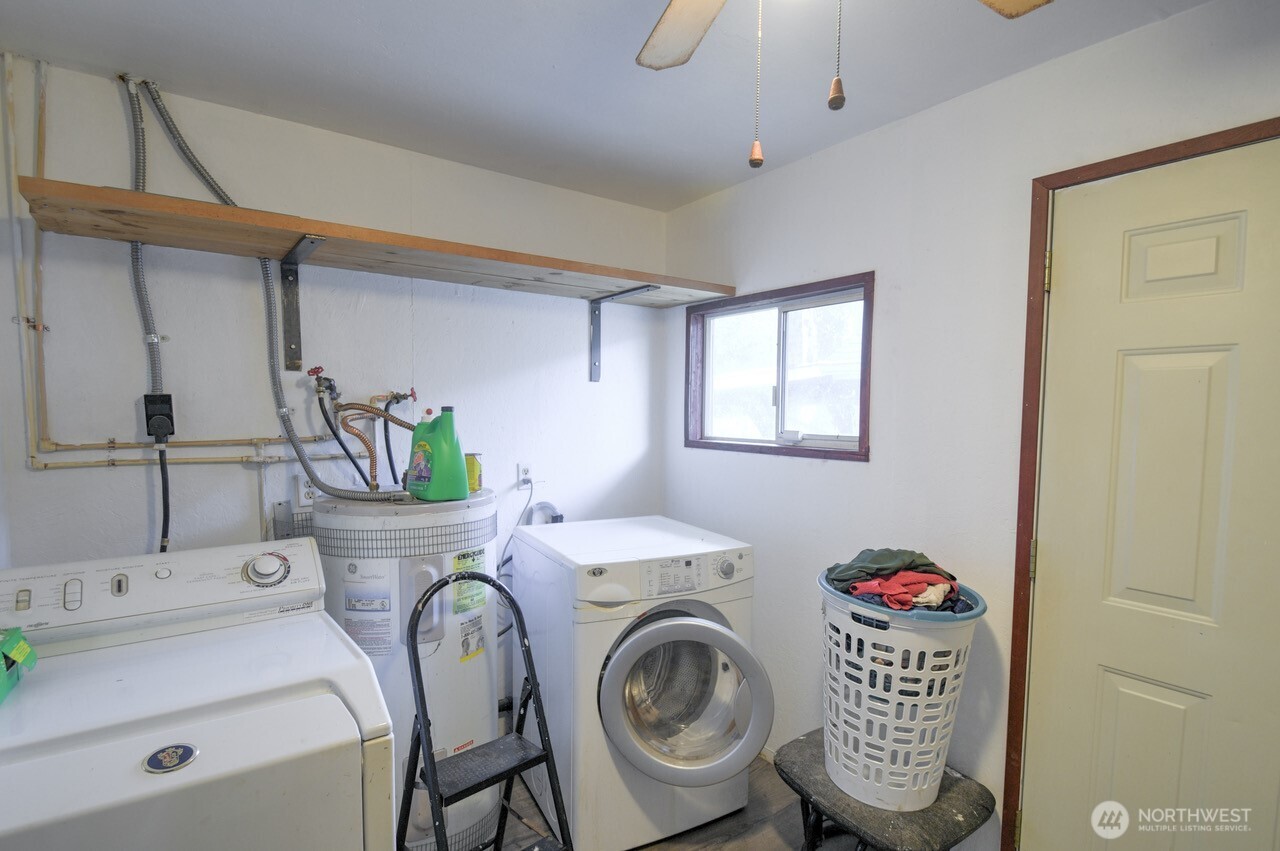242 Main Street Property Photo 23