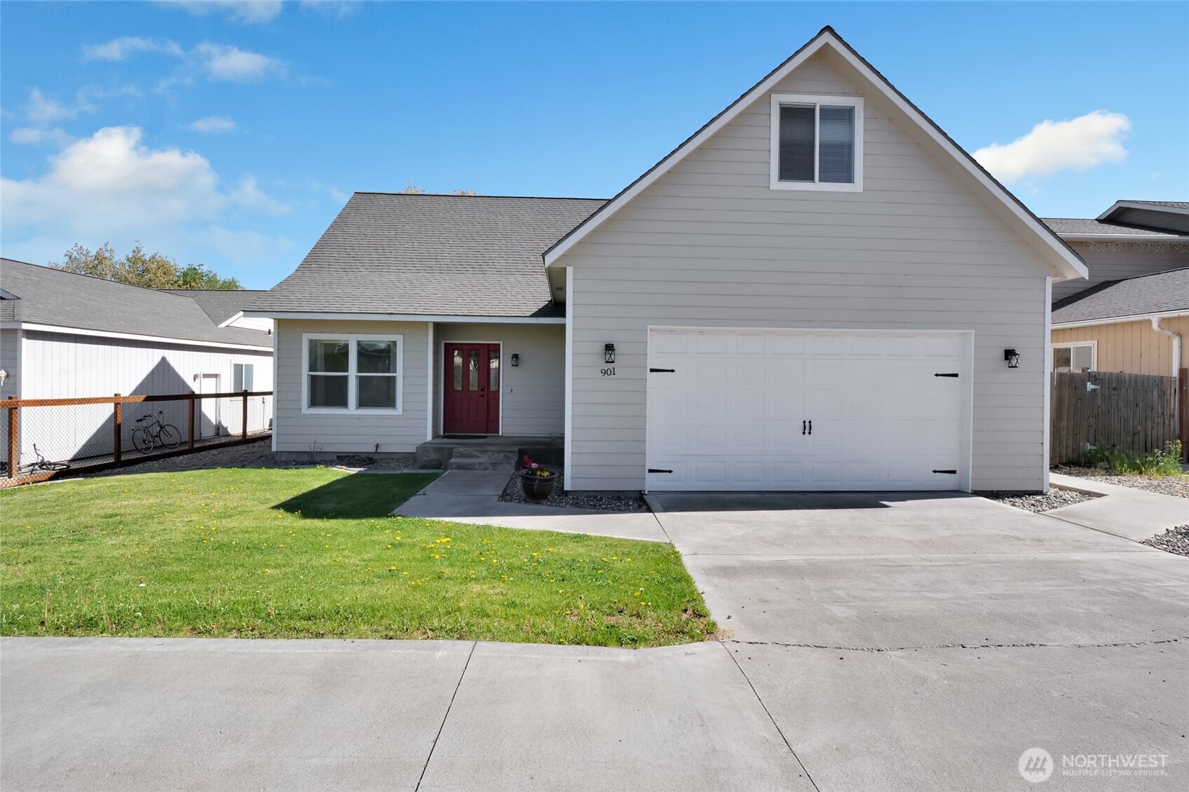 901 W Windrose Drive