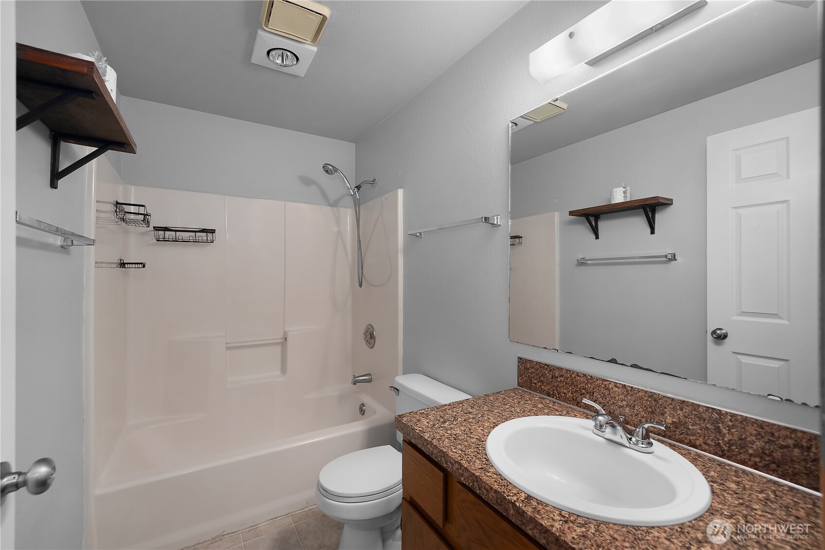 4938 Wilshire Court A & B Property Photo 12