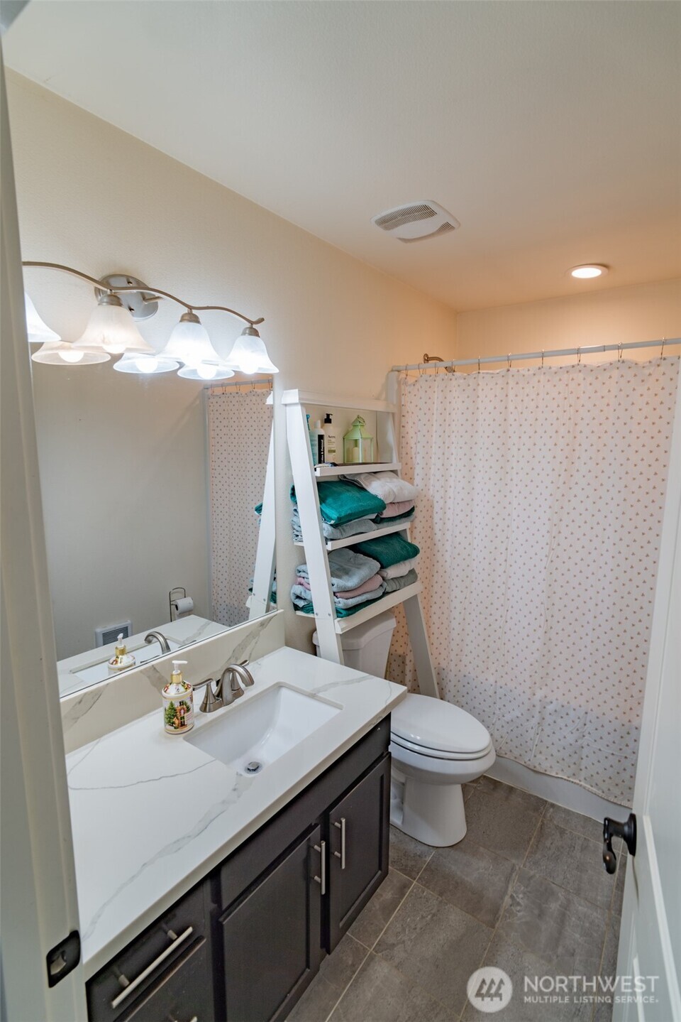 1116 Sw Glendover Court Property Photo 27