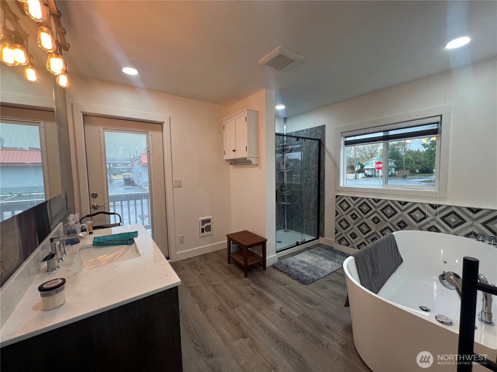 4015 Pacific Way Property Photo 15