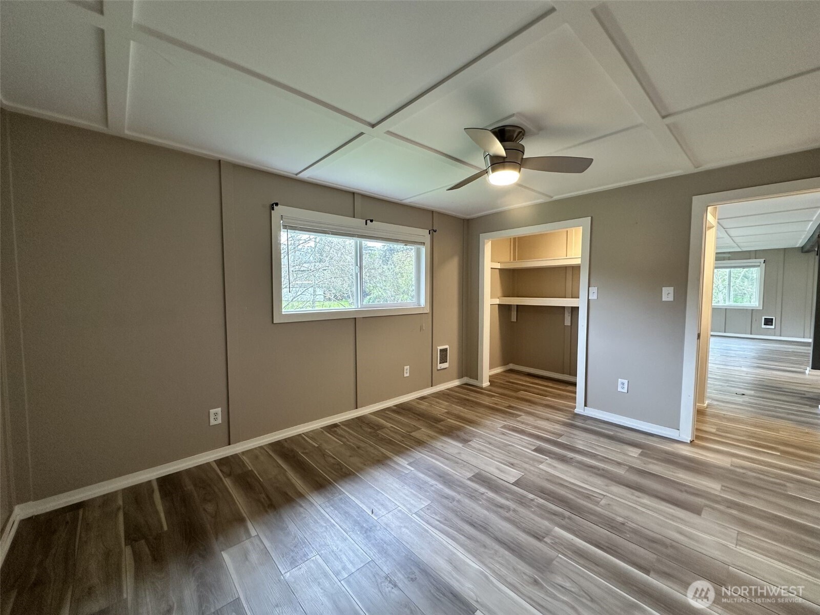 18538 Dynamite Dr Se Property Photo 15