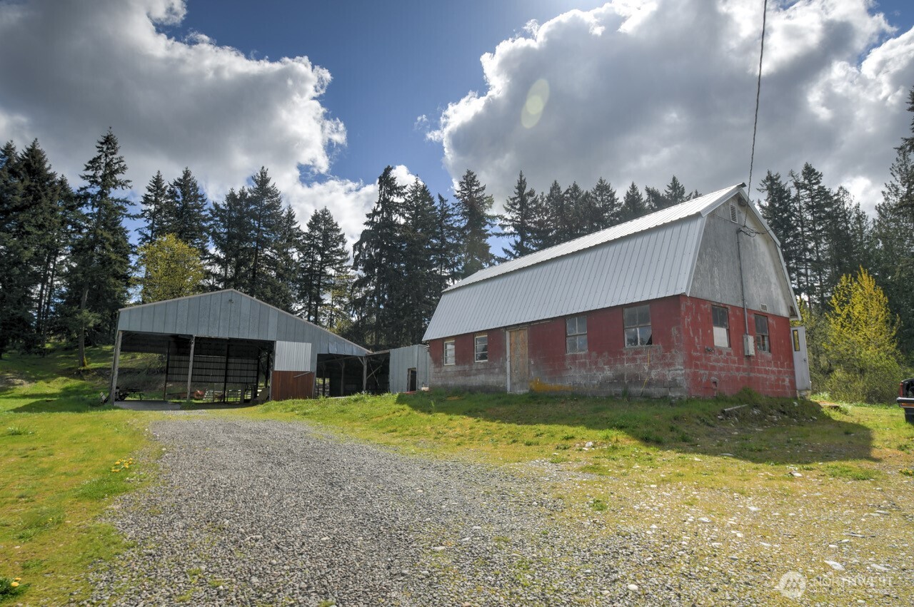 17115 Hannus Road Property Photo 6