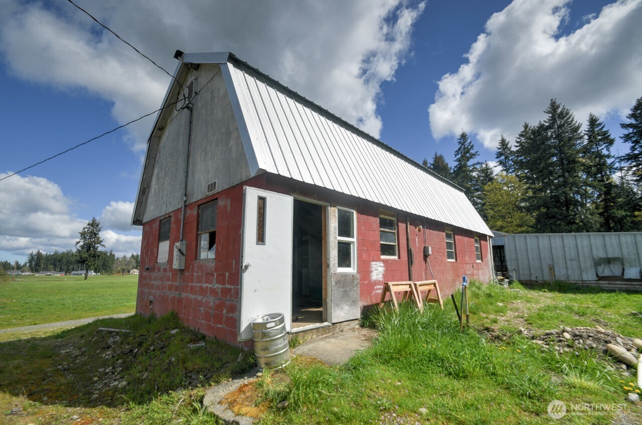17115 Hannus Road Property Photo 10