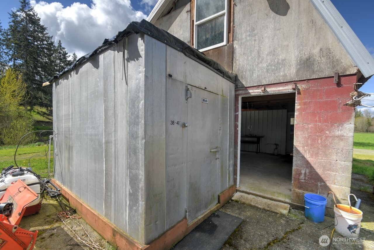 17115 Hannus Road Property Photo 12