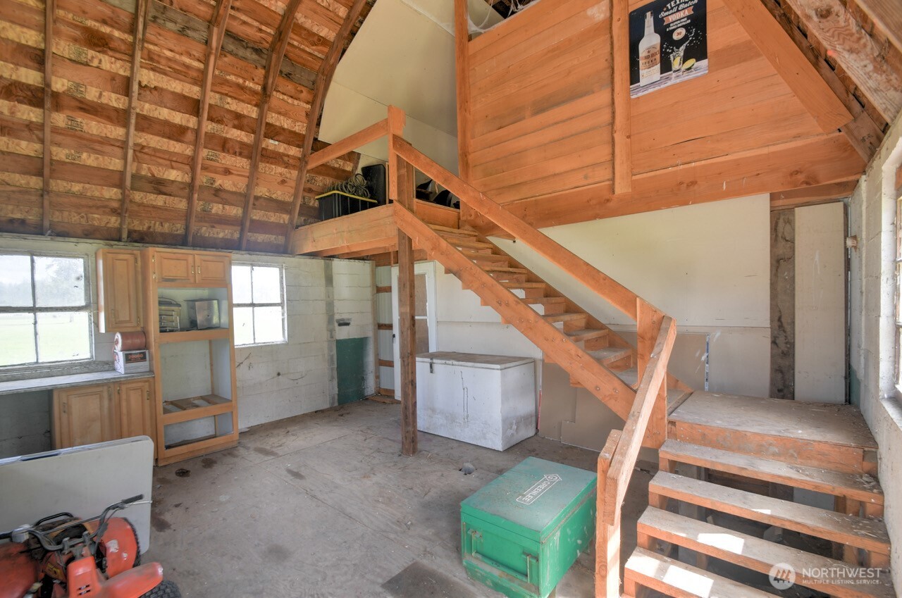 17115 Hannus Road Property Photo 13