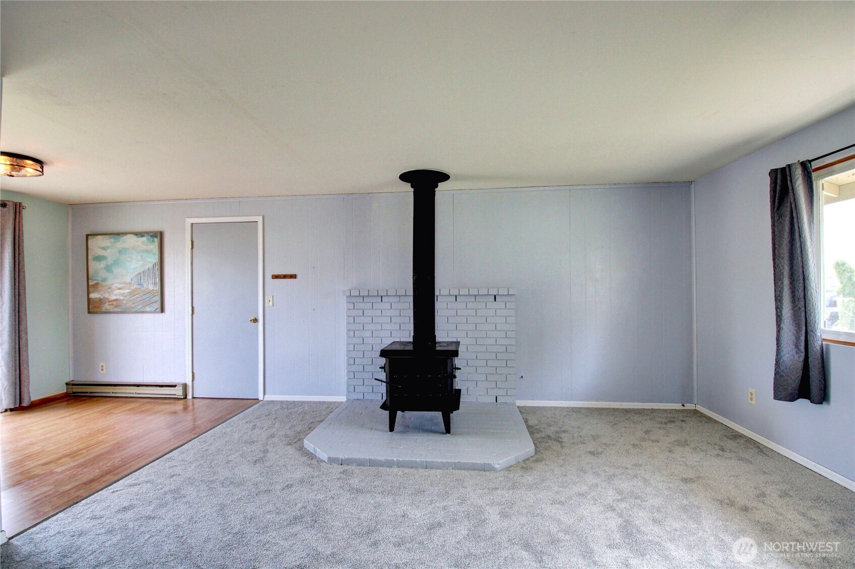 908 S 20th Property Photo 3