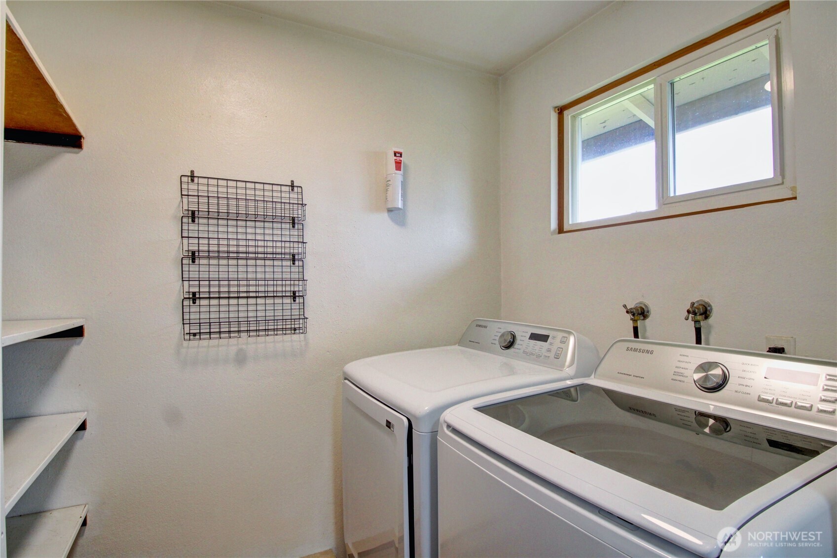 908 S 20th Property Photo 9