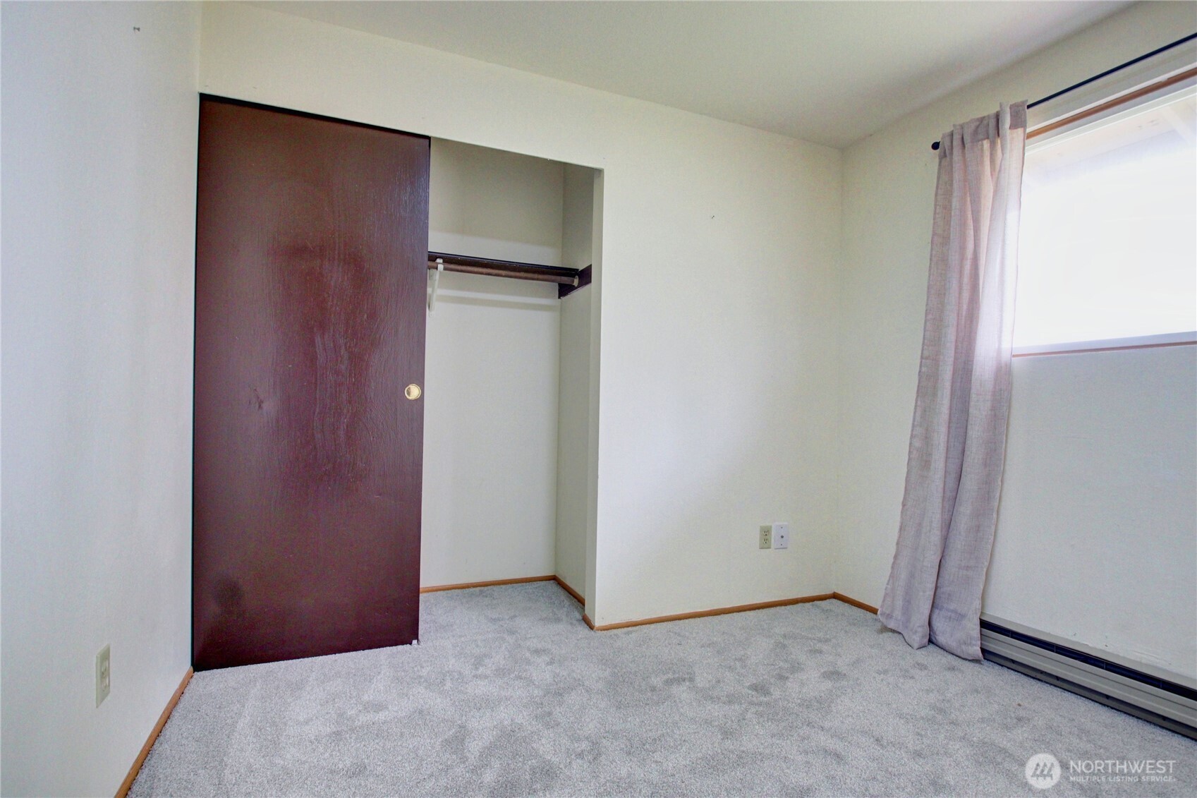 908 S 20th Property Photo 16