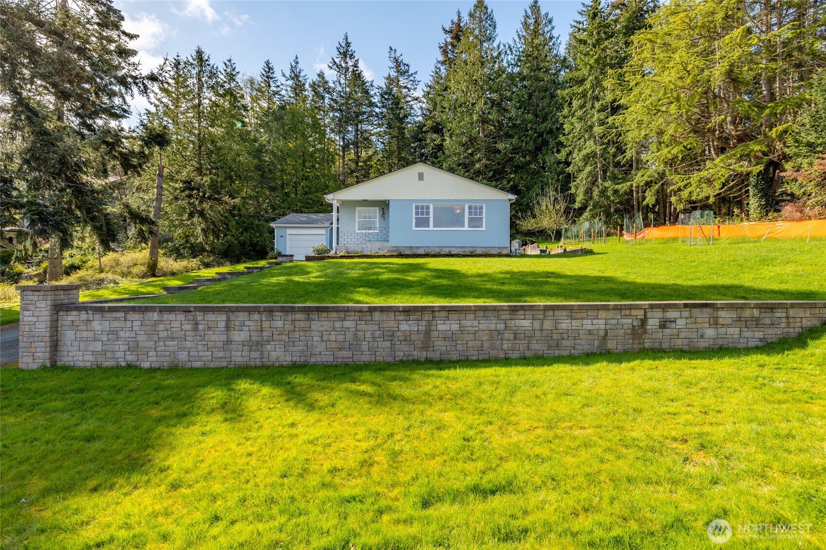 2601 17th Street Property Photo 8