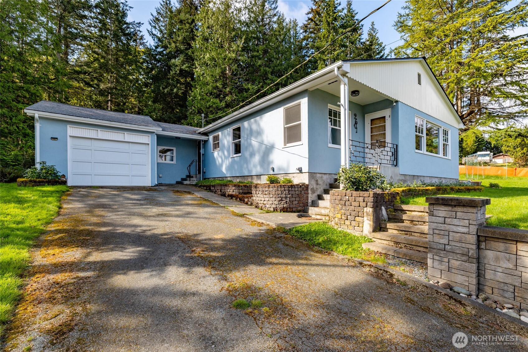 2601 17th Street Property Photo 9