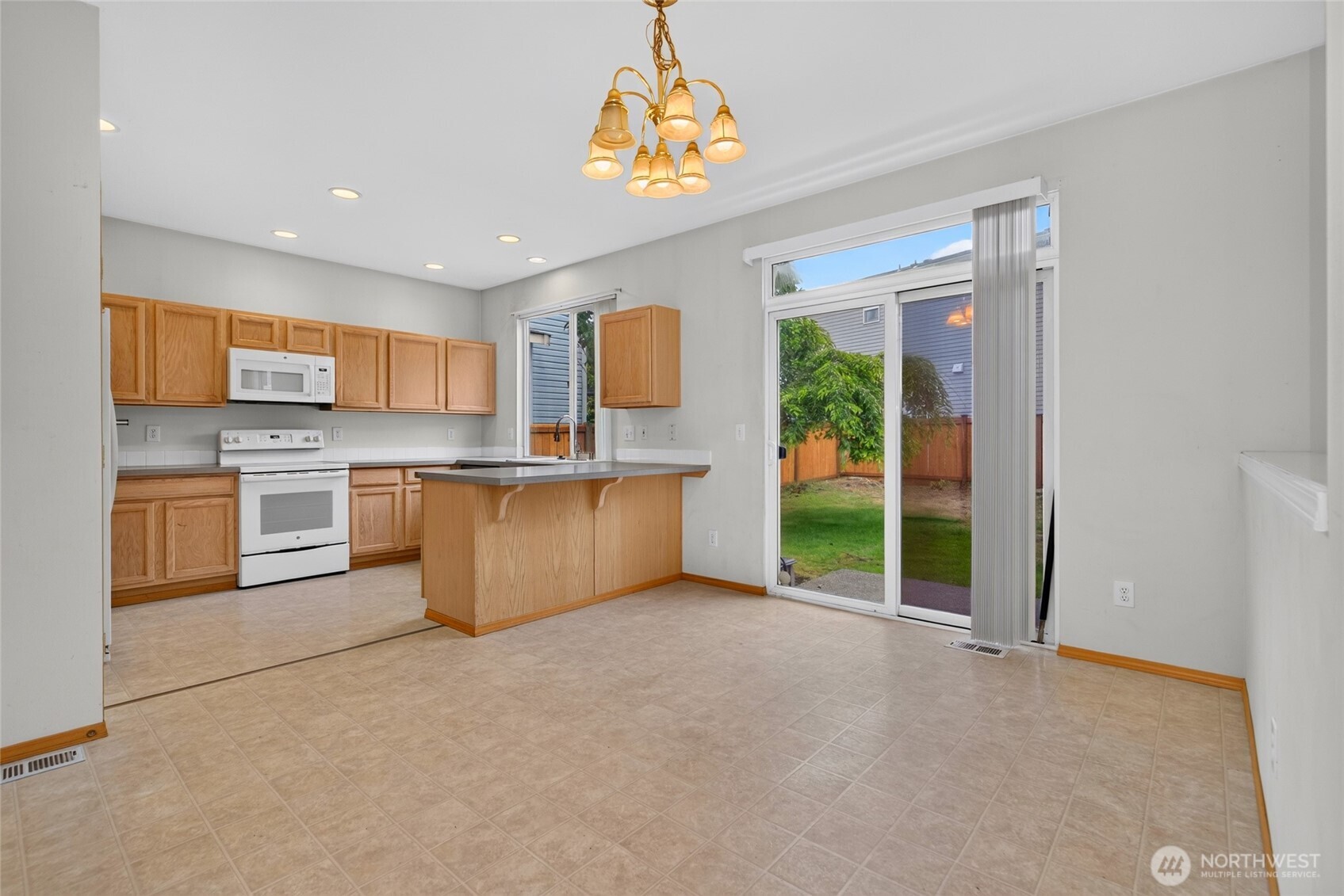 15106 48th Avenue Property Photo 8